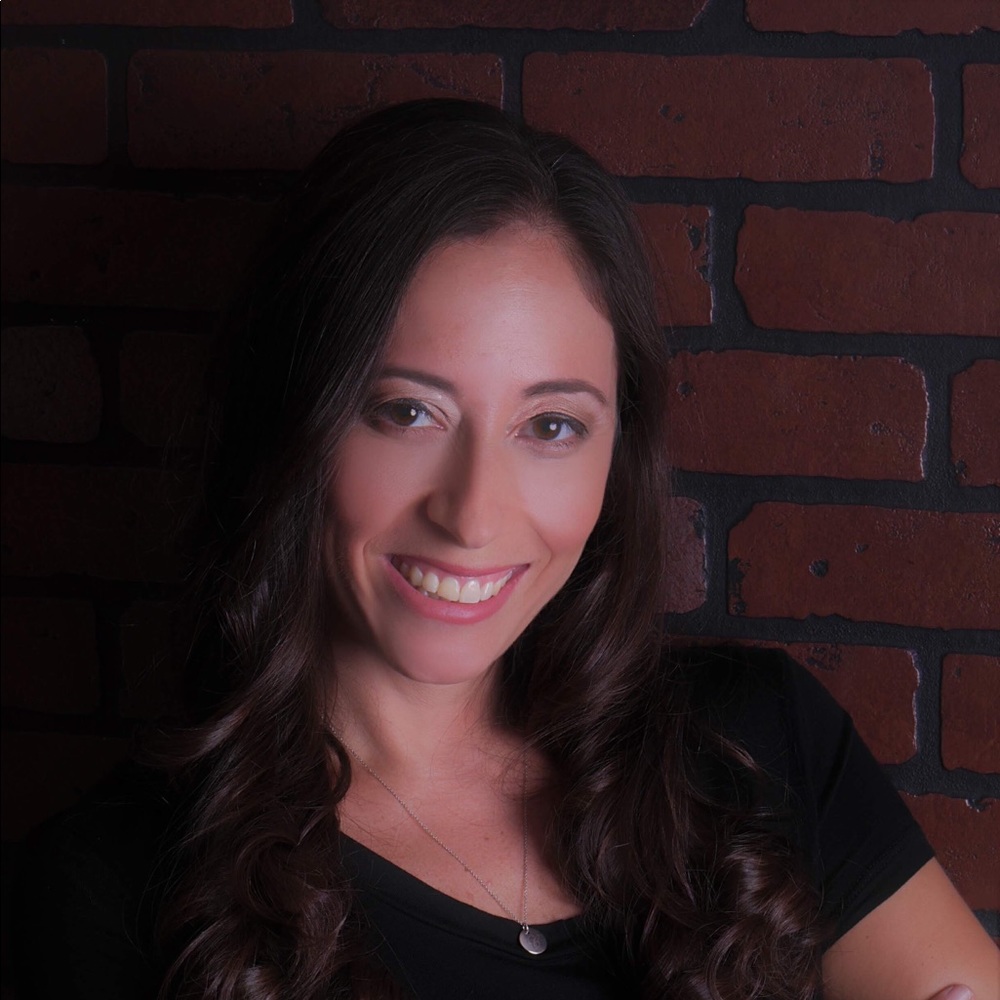 Meet your Posher, Celina